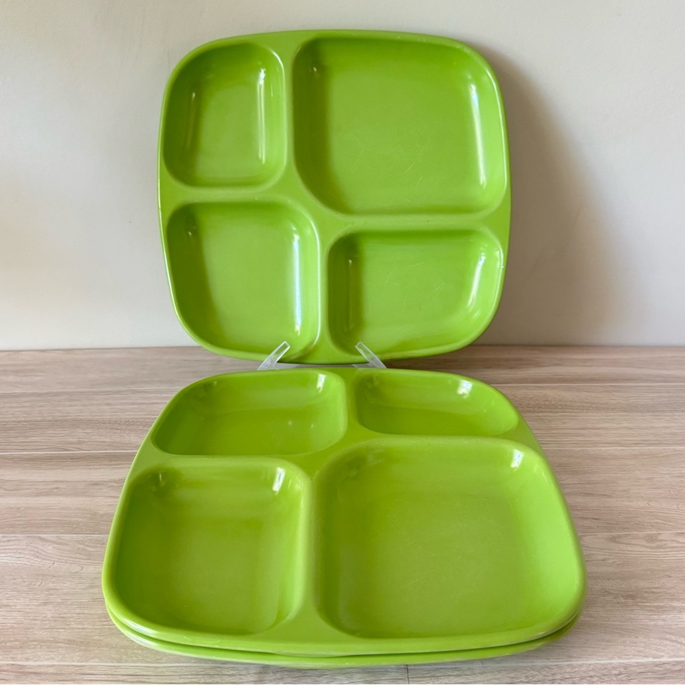 Vtg Retro Quadrille Divided Dinner Plates Green 10x9” Set of 3 MCM Groovy Dining